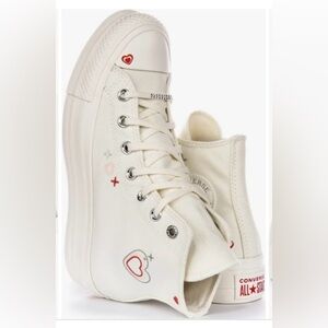 Converse Chuck Taylor All Star Lift sneakers with heart embroidery in cream